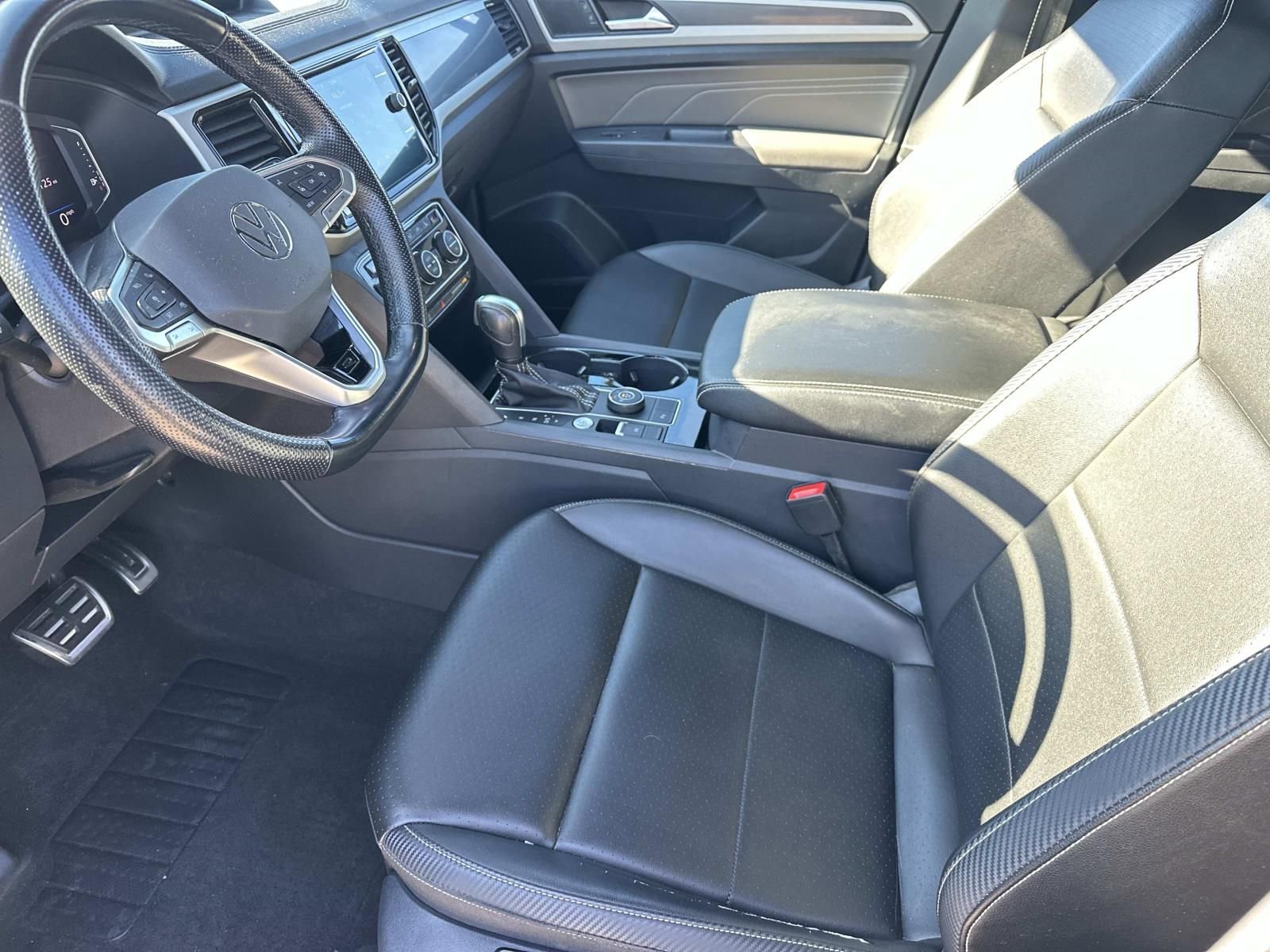 Used 2021 Volkswagen Atlas Cross Sport SEL R-Line image 13