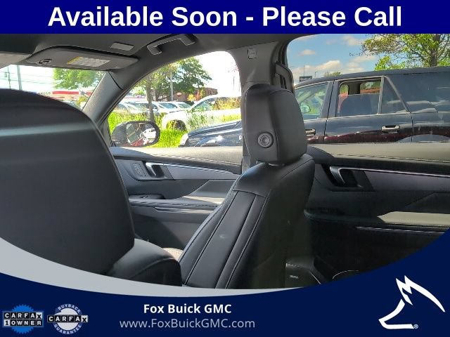 Used 2026 Buick Enclave Sport Touring w/ Power Package AWD/4WD image 9