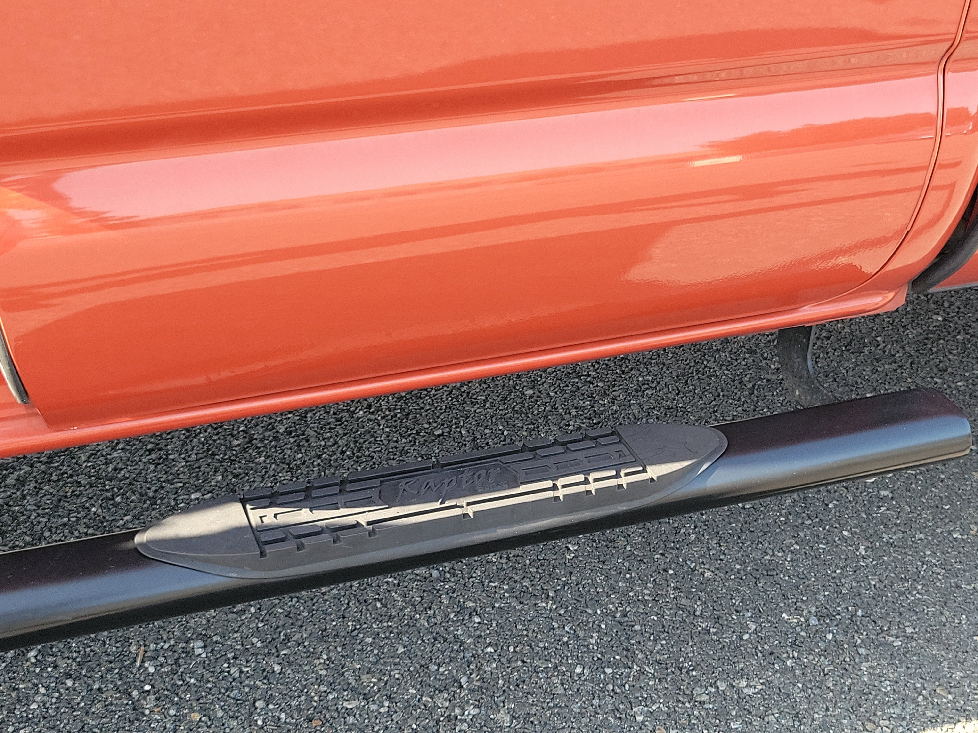 Used 2018 Toyota Tacoma SR5 RWD image 16