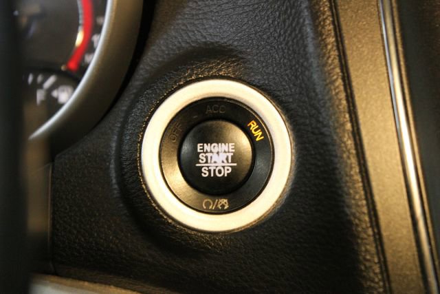 Used 2017 Dodge Journey GT w/ Driver Convenience Group FWD image 24