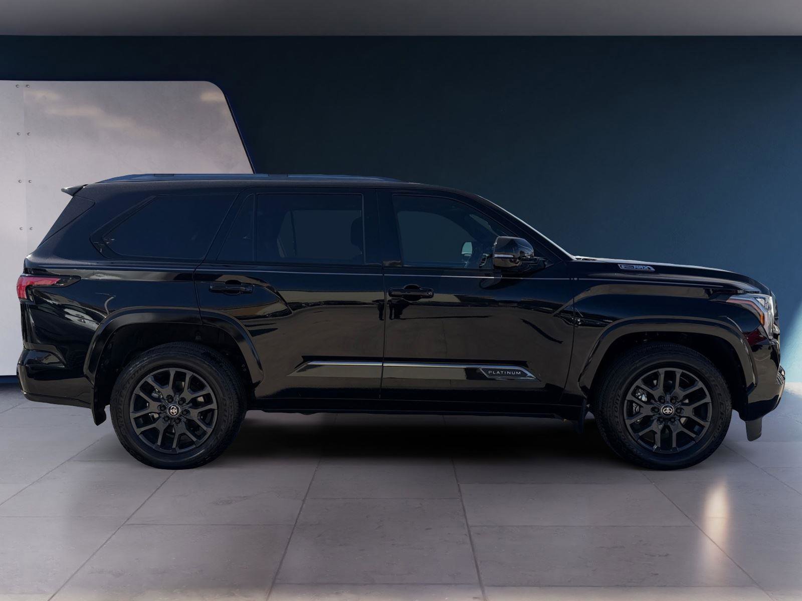 Used 2025 Toyota Sequoia Platinum image 6