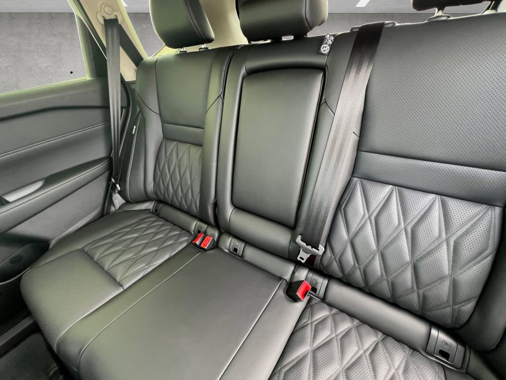 New 2026 Nissan Rogue Platinum image 22