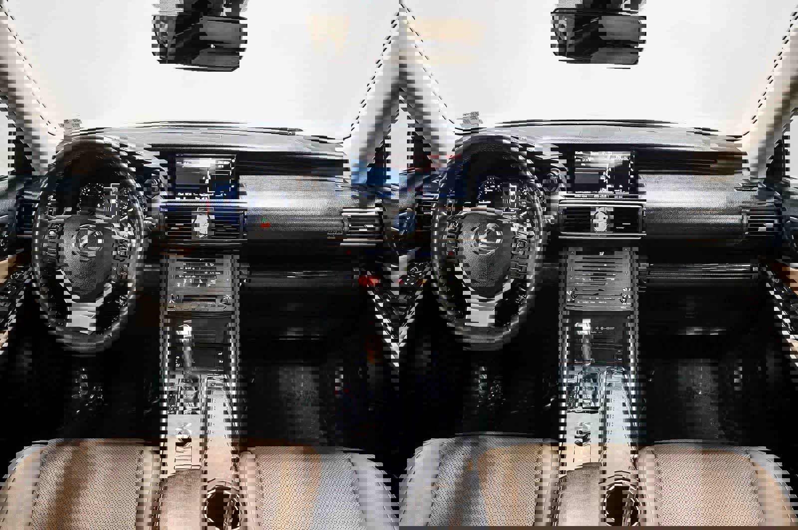 Used 2019 Lexus IS 300 w/ Navigation Package RWD image 12