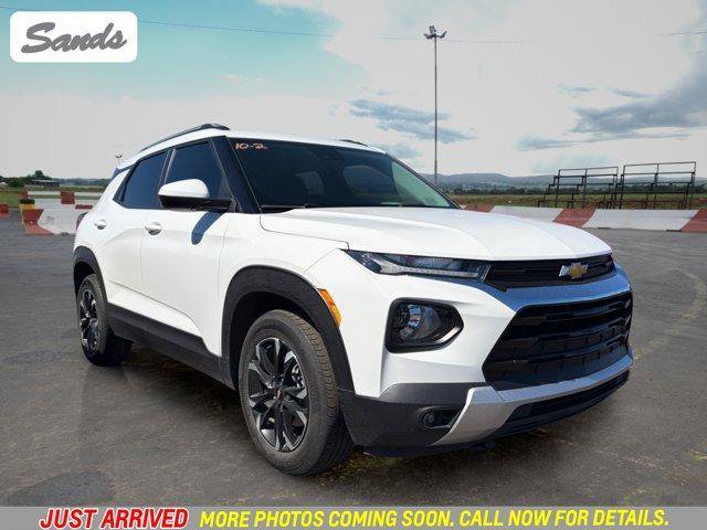 Used 2022 Chevrolet TrailBlazer LT w/ Confidence II Package FWD image 1
