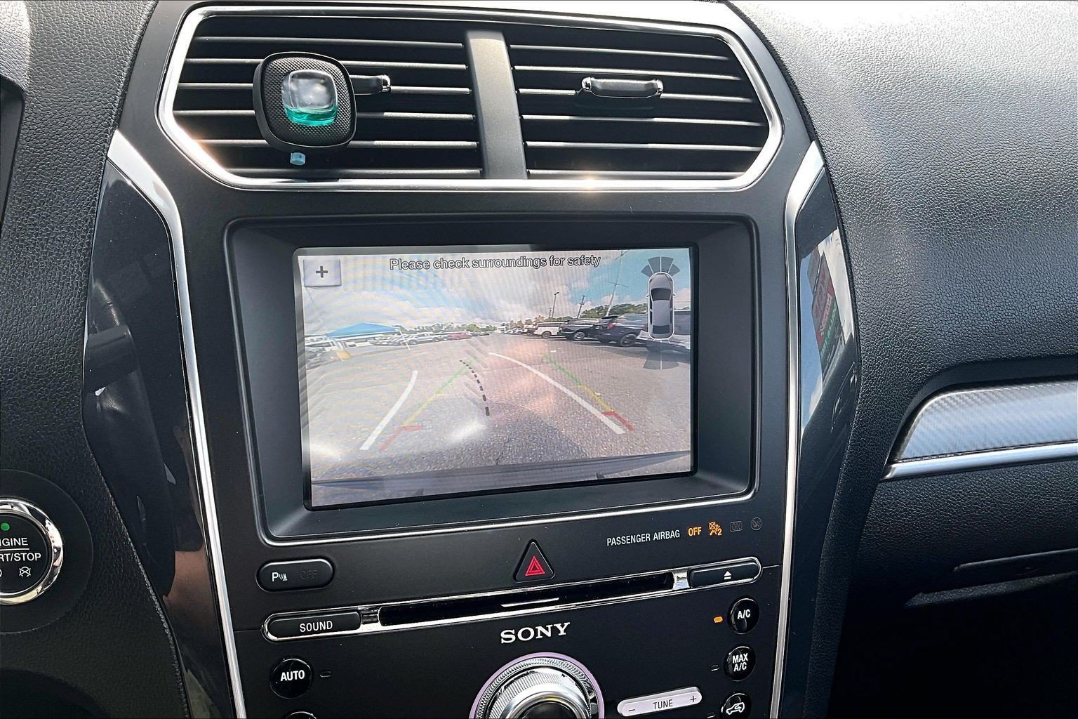 Used 2018 Ford Explorer Sport AWD/4WD image 19
