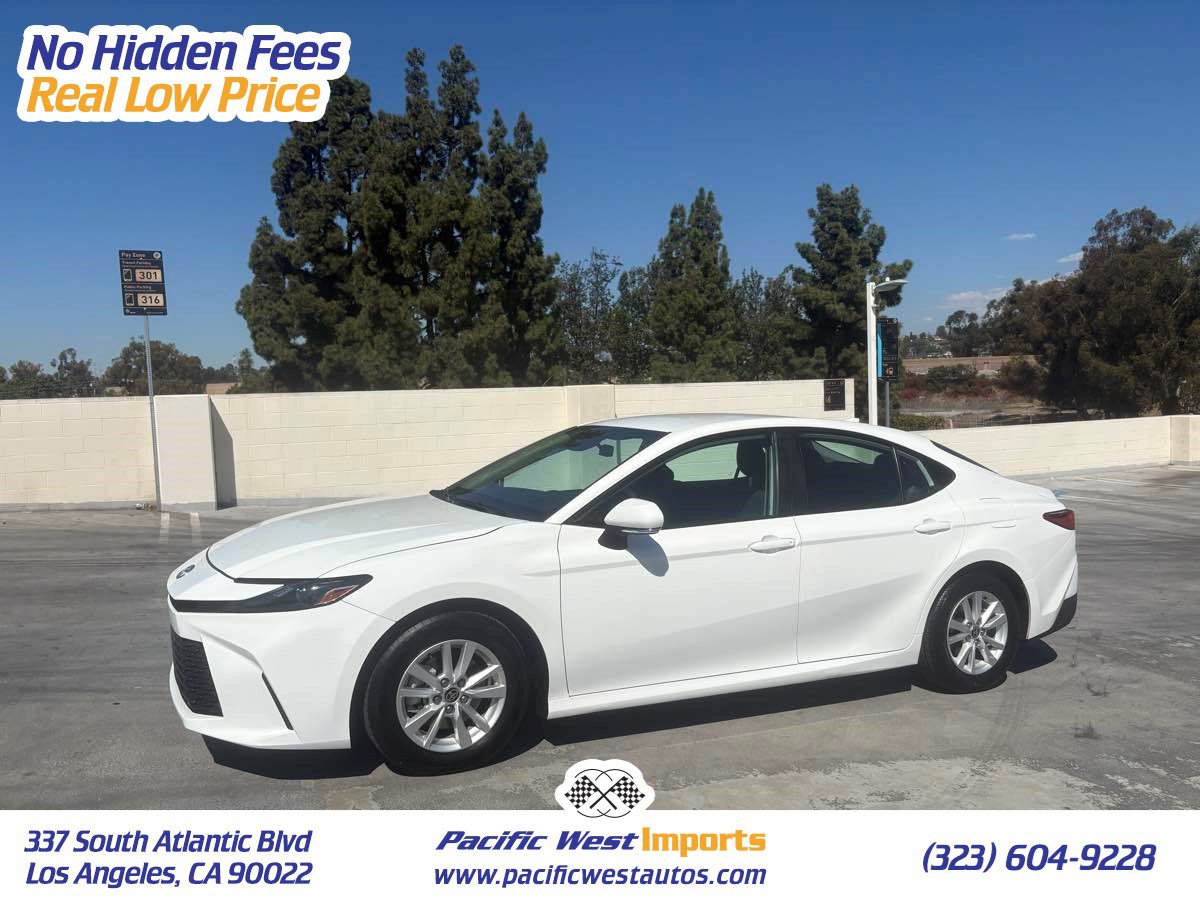 Used 2025 Toyota Camry LE