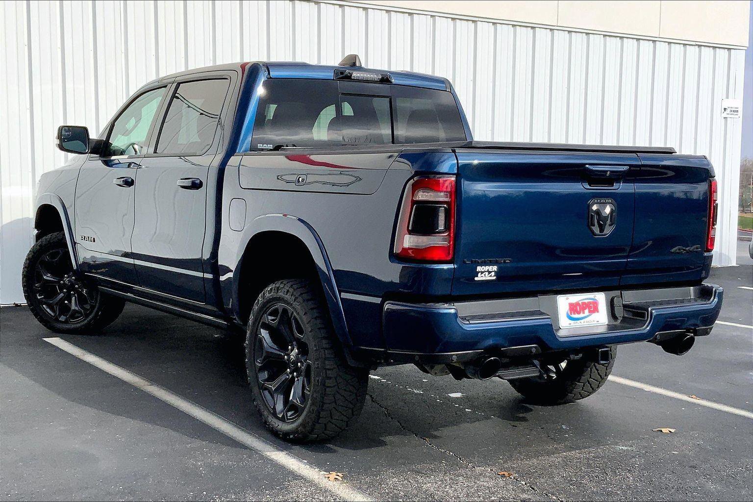 Used 2021 RAM 1500 Limited w/ Night Edition image 10