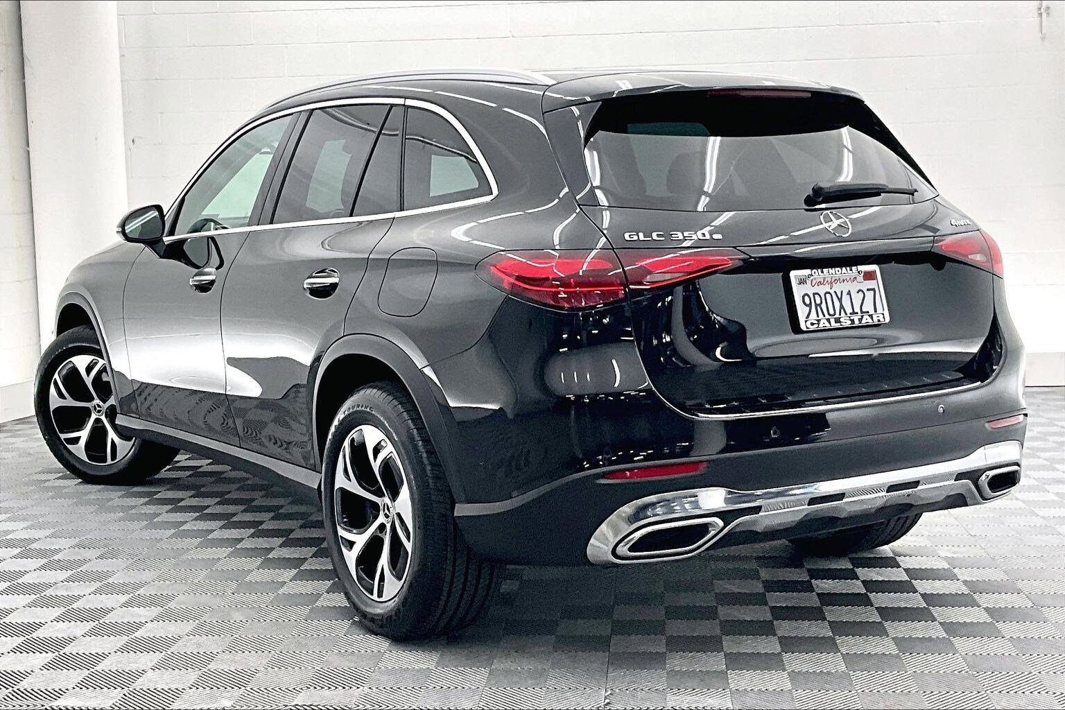Certified 2025 Mercedes-Benz GLC 350e 4MATIC image 10