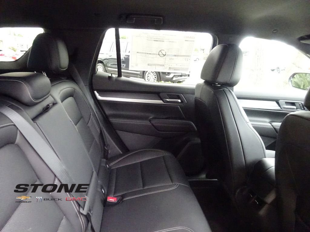 New 2026 GMC Terrain Elevation w/ Elevation Premium Package FWD image 22