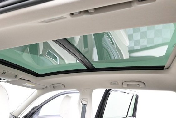 New 2025 Volkswagen Atlas SEL Premium R-Line image 7