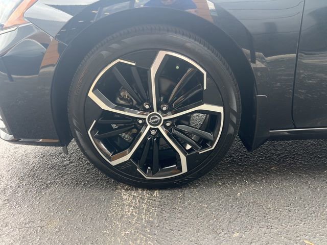 Used 2023 Nissan Altima 2.5 SR image 5