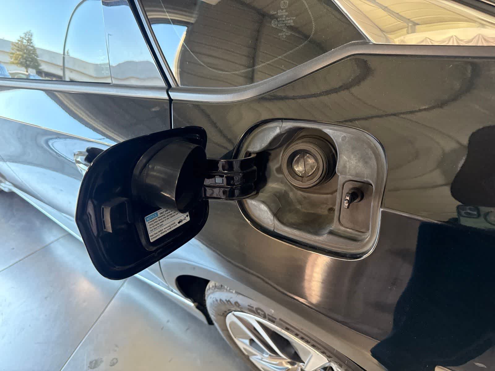 Used 2019 Honda Accord EX-L image 8