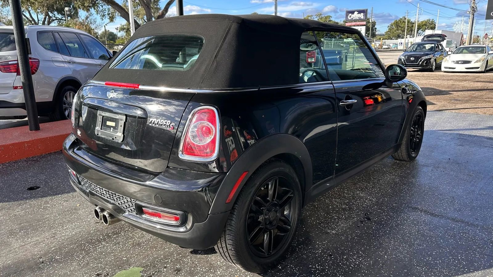 Used 2015 MINI Cooper S image 6