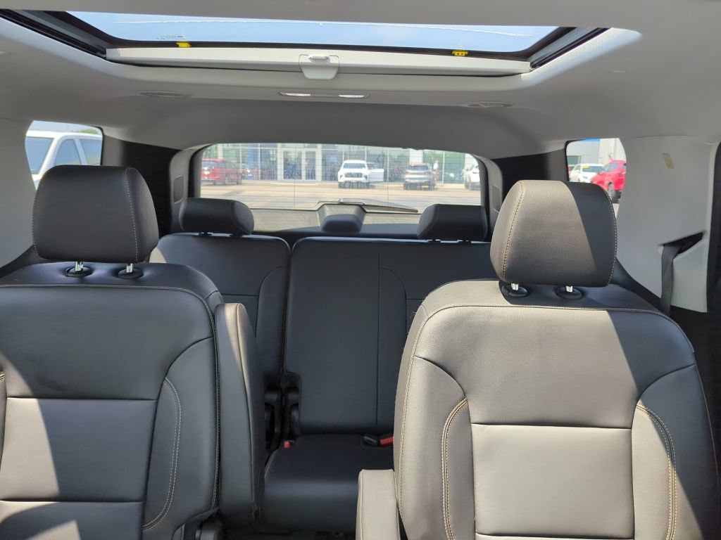 Certified 2021 Chevrolet Traverse RS AWD/4WD image 35