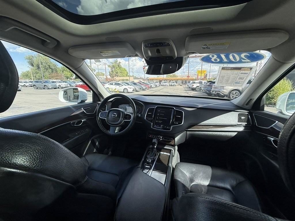 Used 2018 Volvo XC90 T6 Momentum w/ Convenience Package AWD/4WD image 27
