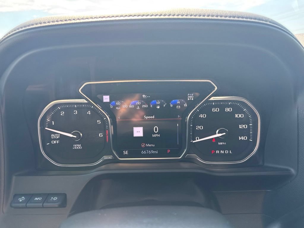 Used 2020 GMC Sierra 1500 Denali w/ Denali Ultimate Package AWD/4WD image 18