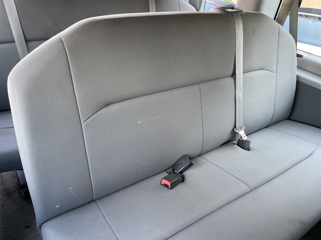 Used 2009 Ford E-350 and Econoline 350 XLT RWD image 28