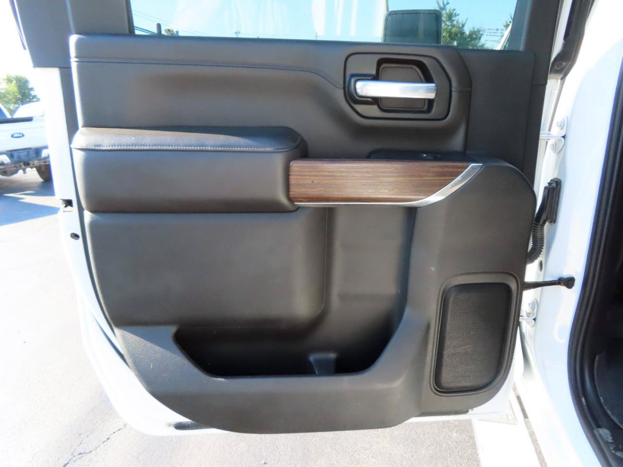 Used 2022 Chevrolet Silverado 3500 High Country w/ Safety Package II AWD/4WD image 37