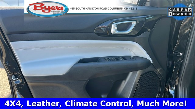 Used 2025 Jeep Compass Limited image 12