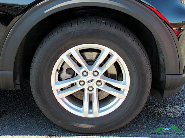 Used 2023 Ford Explorer XLT image 9