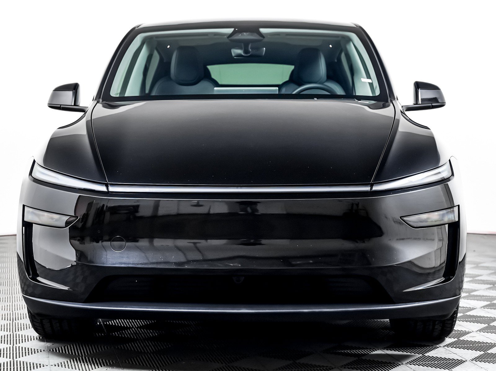 Used 2026 Tesla Model Y 2WD image 6