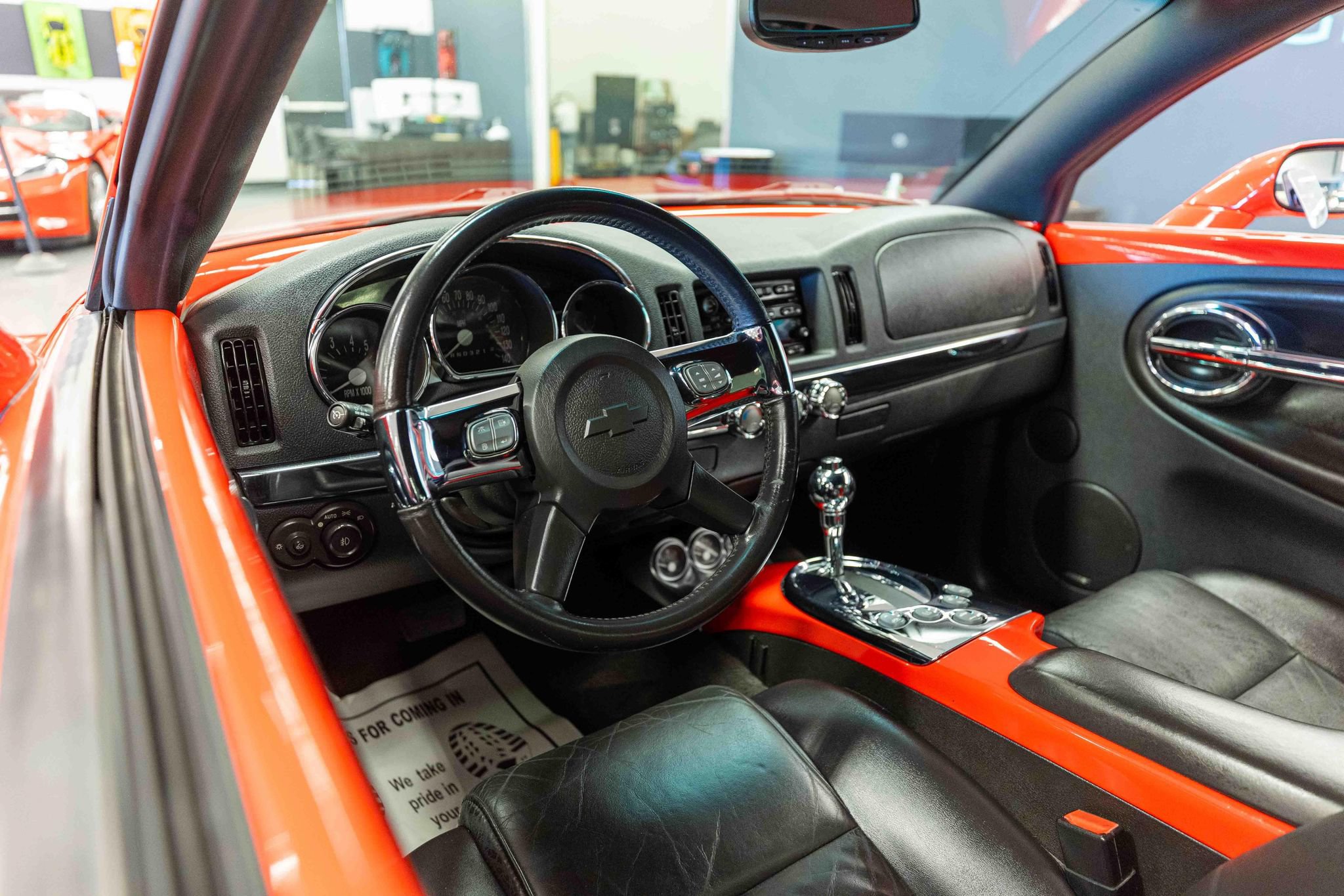 Used 2006 Chevrolet SSR w/ Preferred Equipment Group RWD image 9