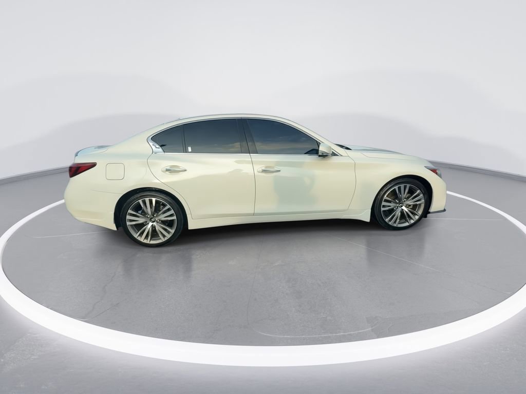 Used 2022 INFINITI Q50 Sensory image 9