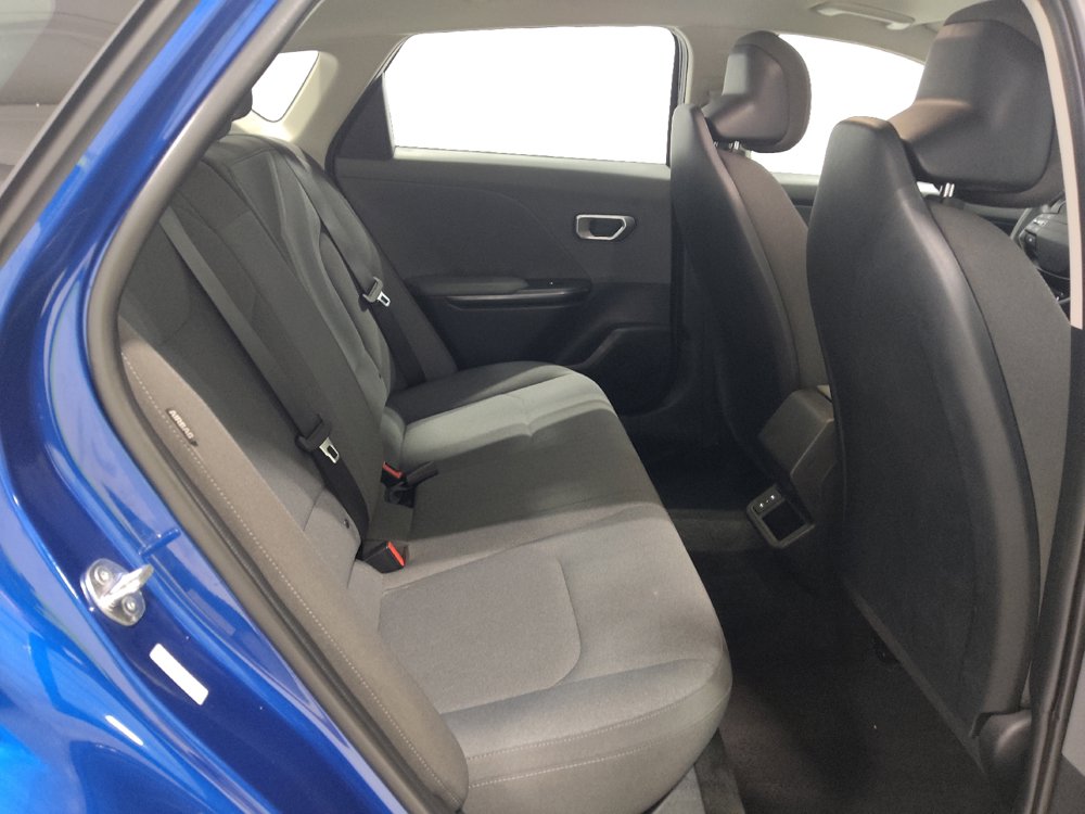 Used 2025 Kia K4 FWD image 19