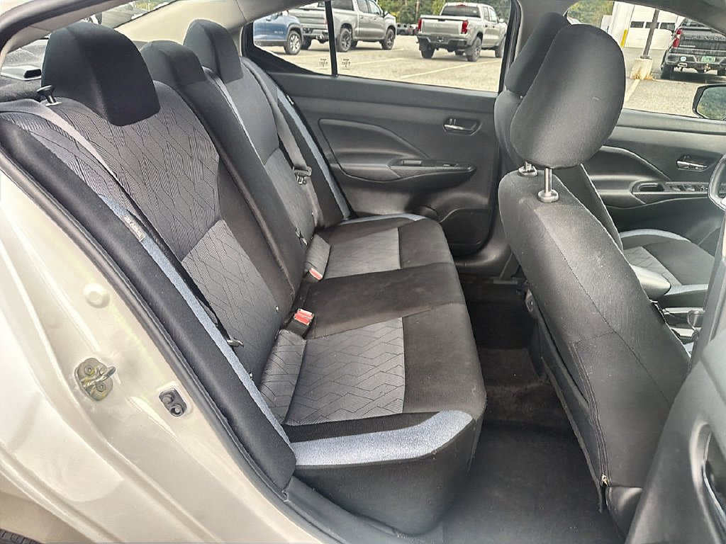 Used 2024 Nissan Versa SV FWD image 28