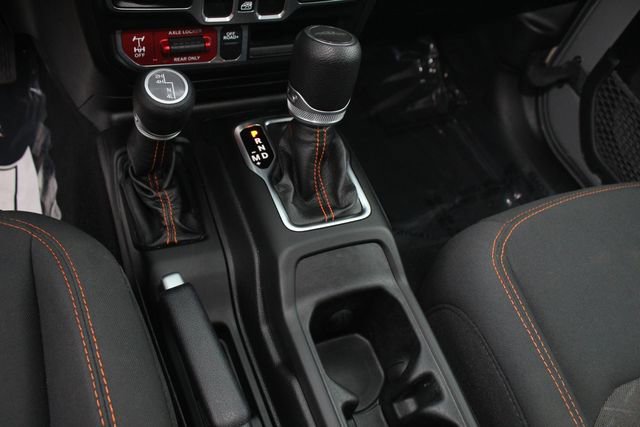 Used 2021 Jeep Gladiator Mojave w/ LED Lighting Group image 15