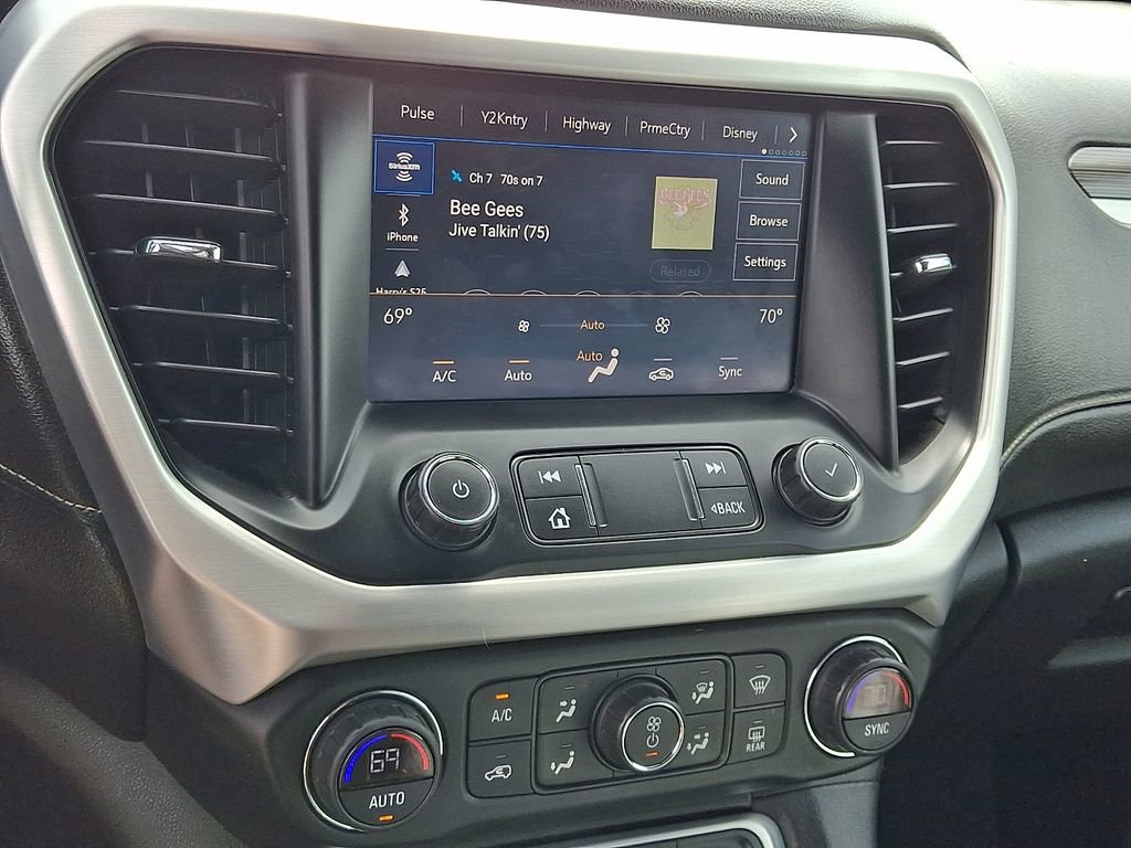 Used 2020 GMC Acadia SLT w/ LPO, Floor Liner Package AWD/4WD image 24