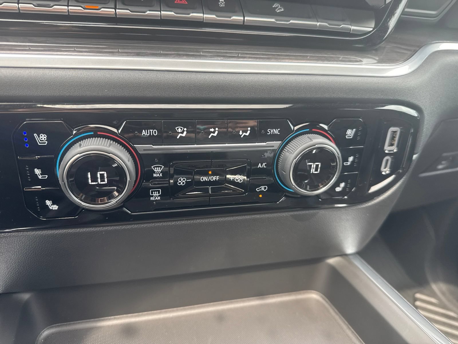 New 2026 Chevrolet Silverado 2500 LTZ AWD/4WD image 27