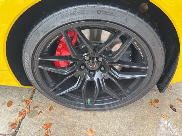 Used 2025 Chevrolet Corvette Z06 image 16