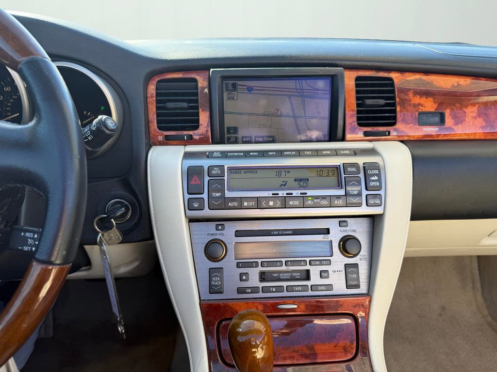 Used 2008 Lexus SC 430 Convertible image 18