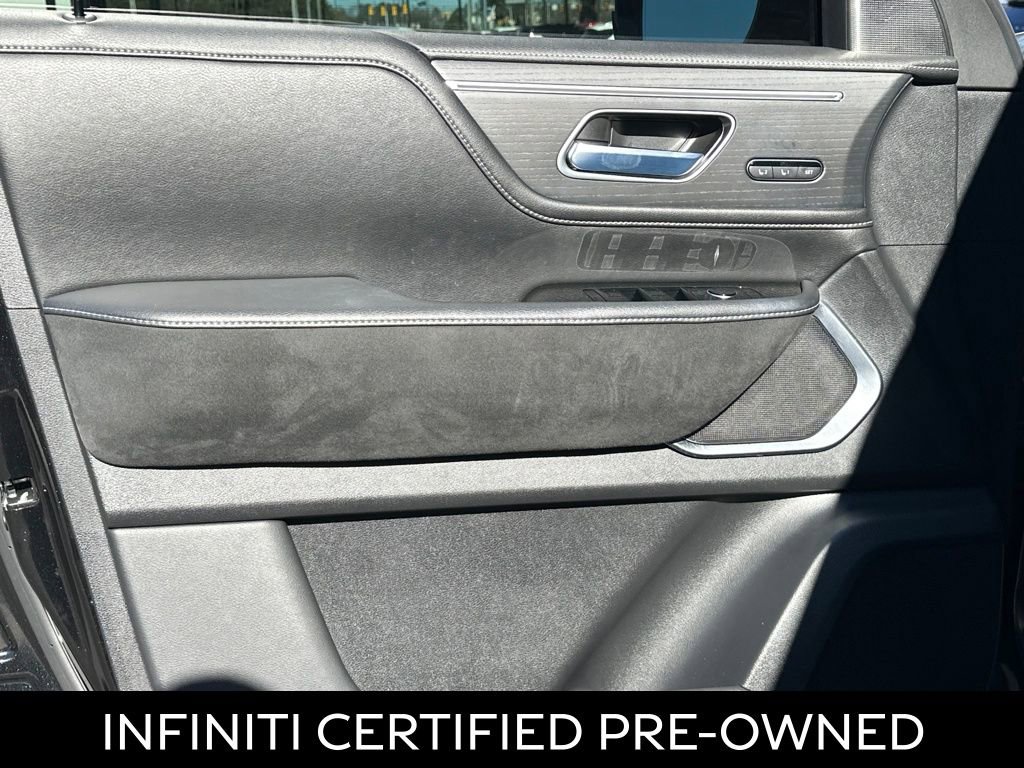Certified 2025 INFINITI QX80 Sensory image 30