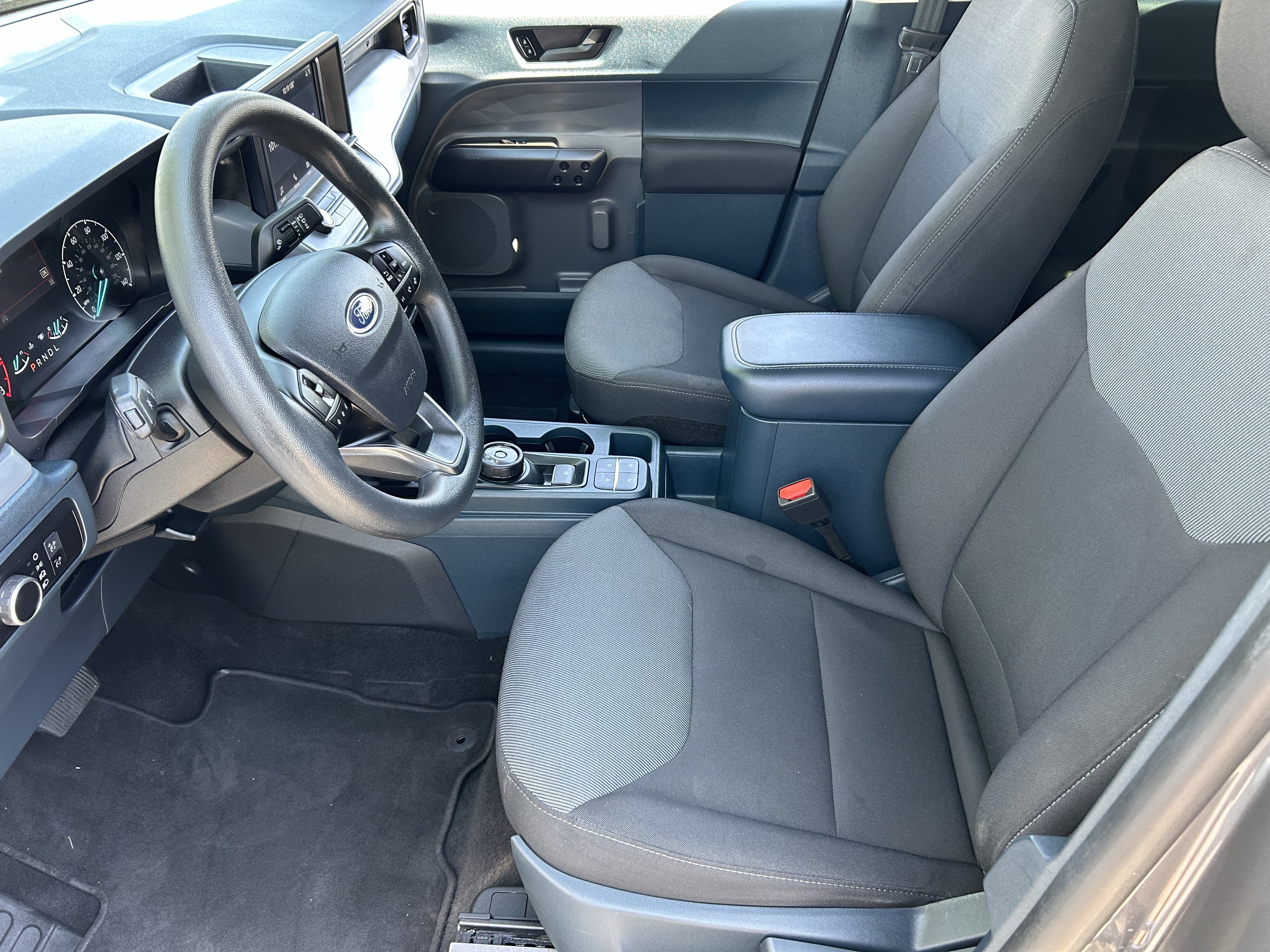 Used 2023 Ford Maverick XL FWD image 17
