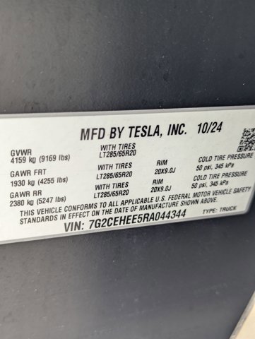 Used 2024 Tesla Cybertruck Cyberbeast AWD/4WD image 22