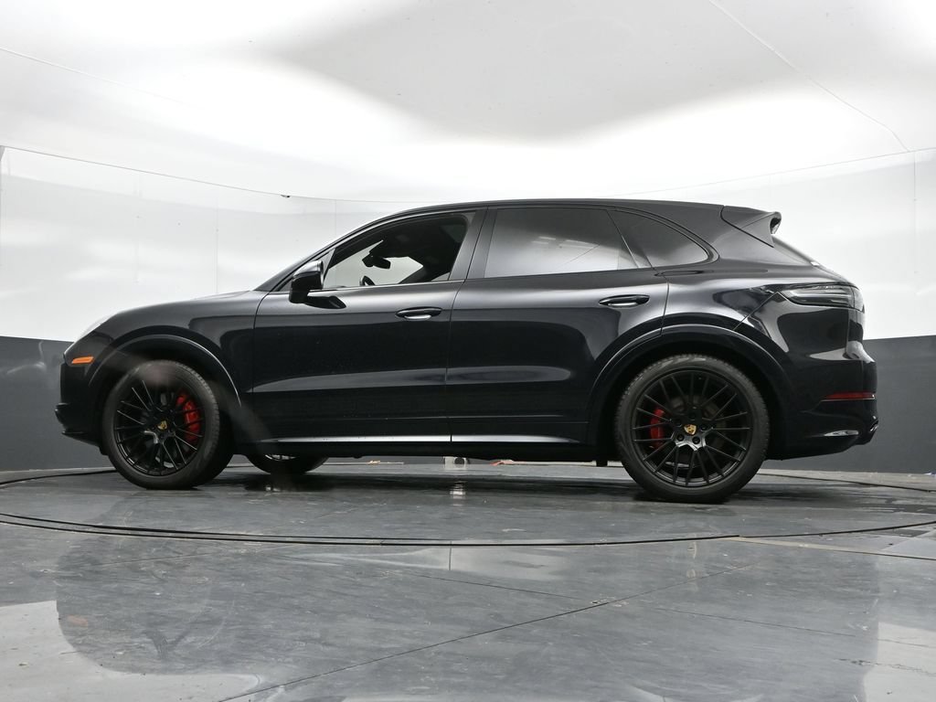 Used 2021 Porsche Cayenne GTS AWD/4WD image 44