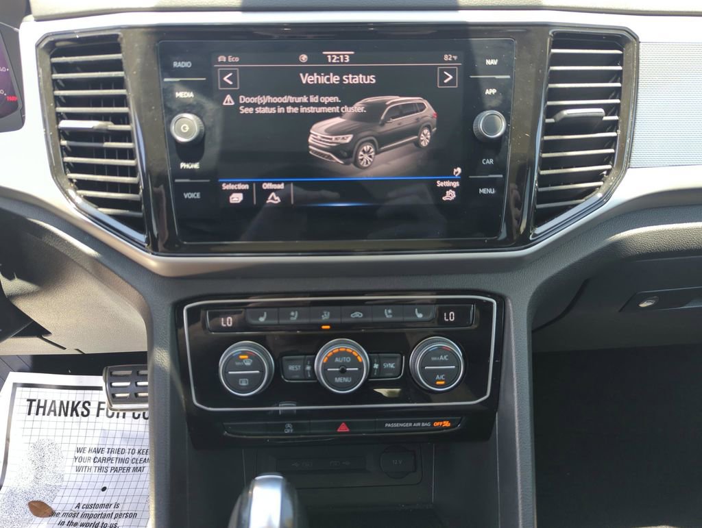 Used 2023 Volkswagen Atlas SEL Premium AWD/4WD image 31