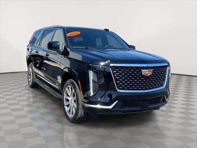 Used 2026 Cadillac Escalade ESV 4WD image 1