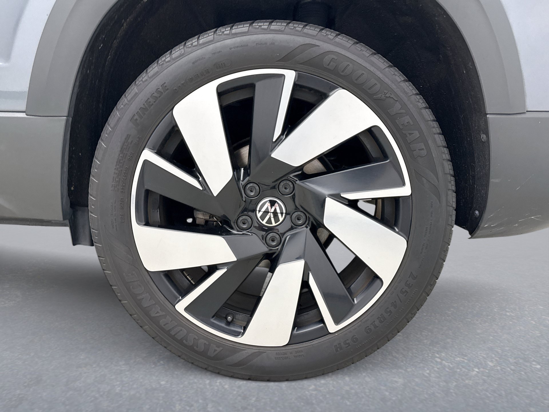 Used 2023 Volkswagen Taos SEL AWD/4WD image 22