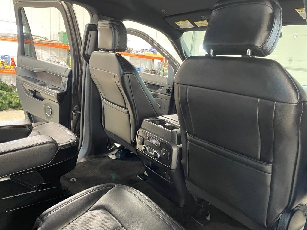 Used 2018 Ford Expedition Limited AWD/4WD image 23