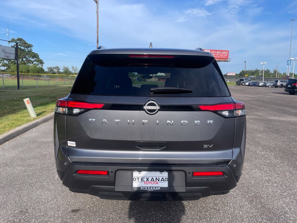 Used 2024 Nissan Pathfinder SV FWD image 6