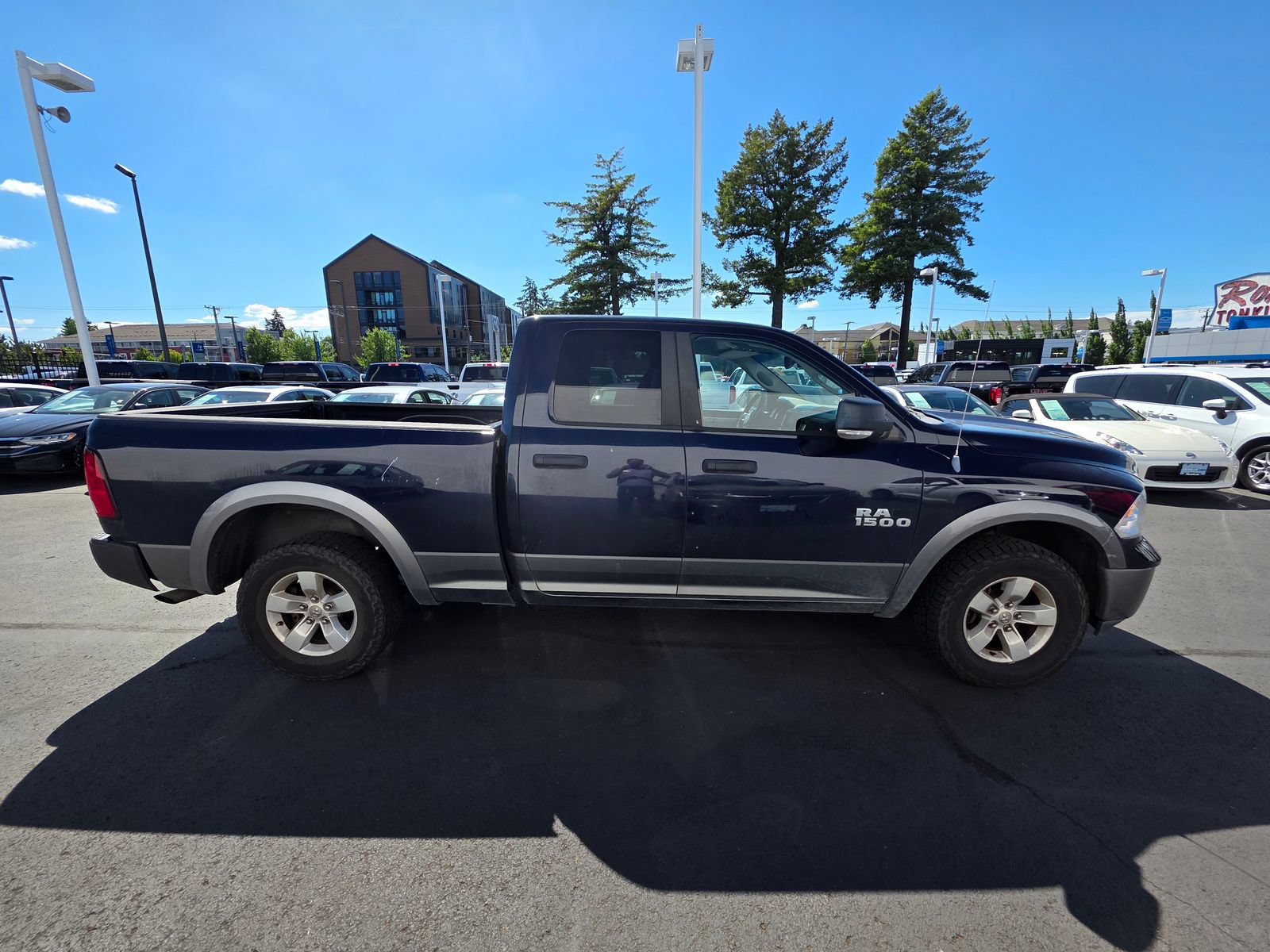 Used 2013 RAM 1500 Classic SLT w/ Remote Start & Security Group AWD/4WD image 4