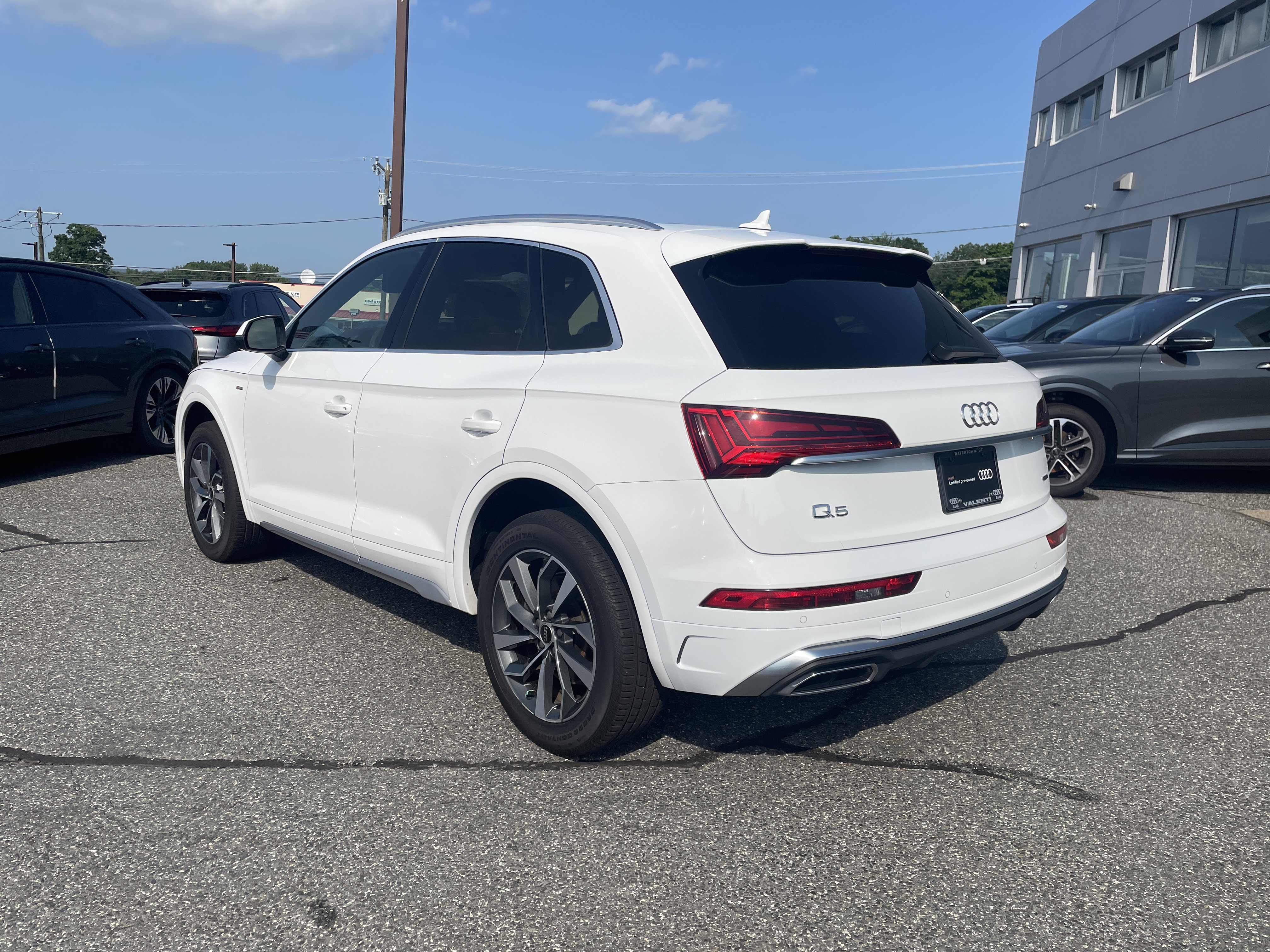 Certified 2024 Audi Q5 2.0T Premium Plus AWD/4WD image 6