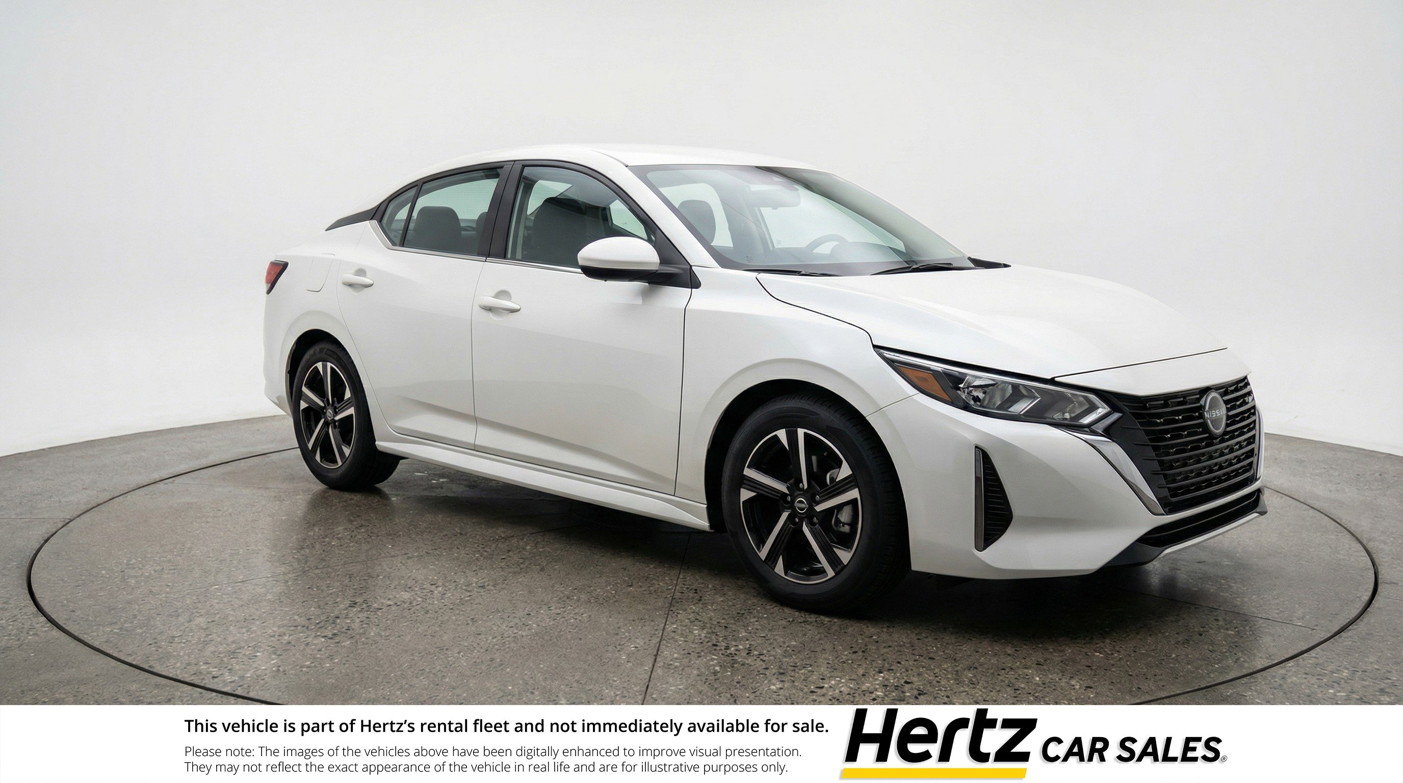 Used 2025 Nissan Sentra SV image 1