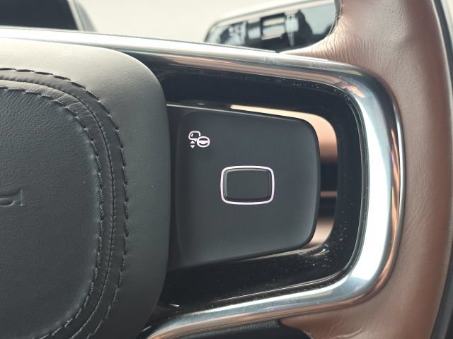 Used 2025 Lincoln Navigator L Reserve AWD/4WD image 44