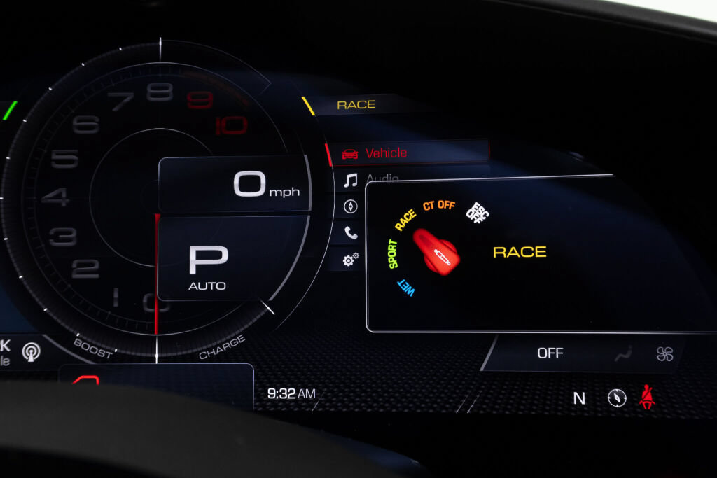 Used 2024 Ferrari 296 GTS RWD image 39