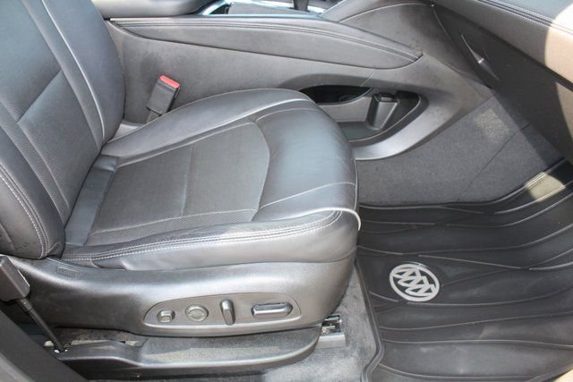 Used 2020 Buick Enclave Avenir w/ Avenir Technology Package AWD/4WD image 20