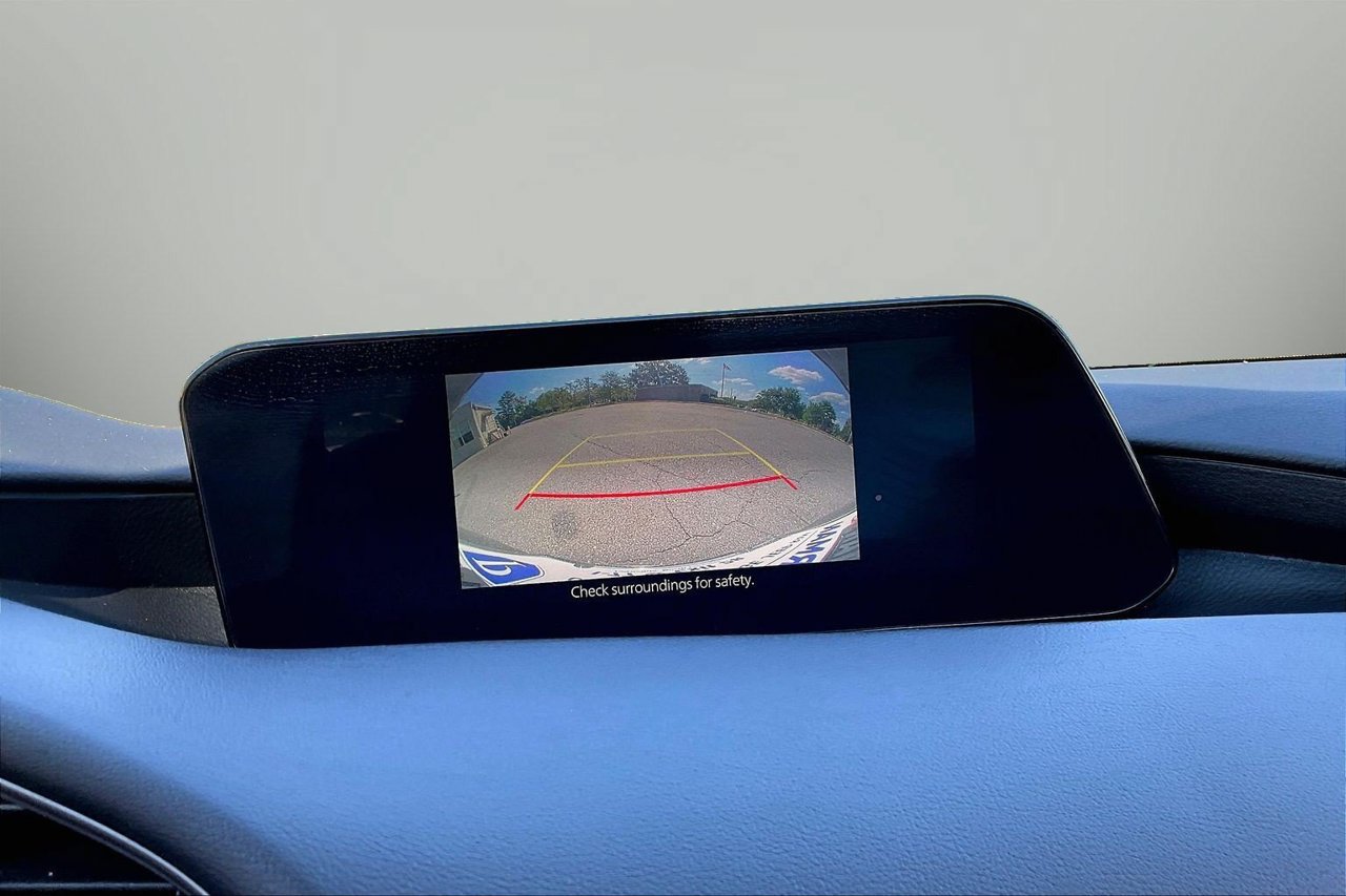 Used 2025 MAZDA MAZDA3 s FWD image 14